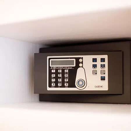 Melrose ゲストハウス 4*